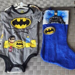 BATMAN SIZE 24 MONTHS 2 pack INFANT ONE PIECE BOYS Blue Christmas stocking sock